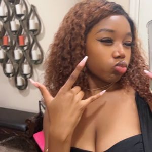 Meet your Posher, Aniya